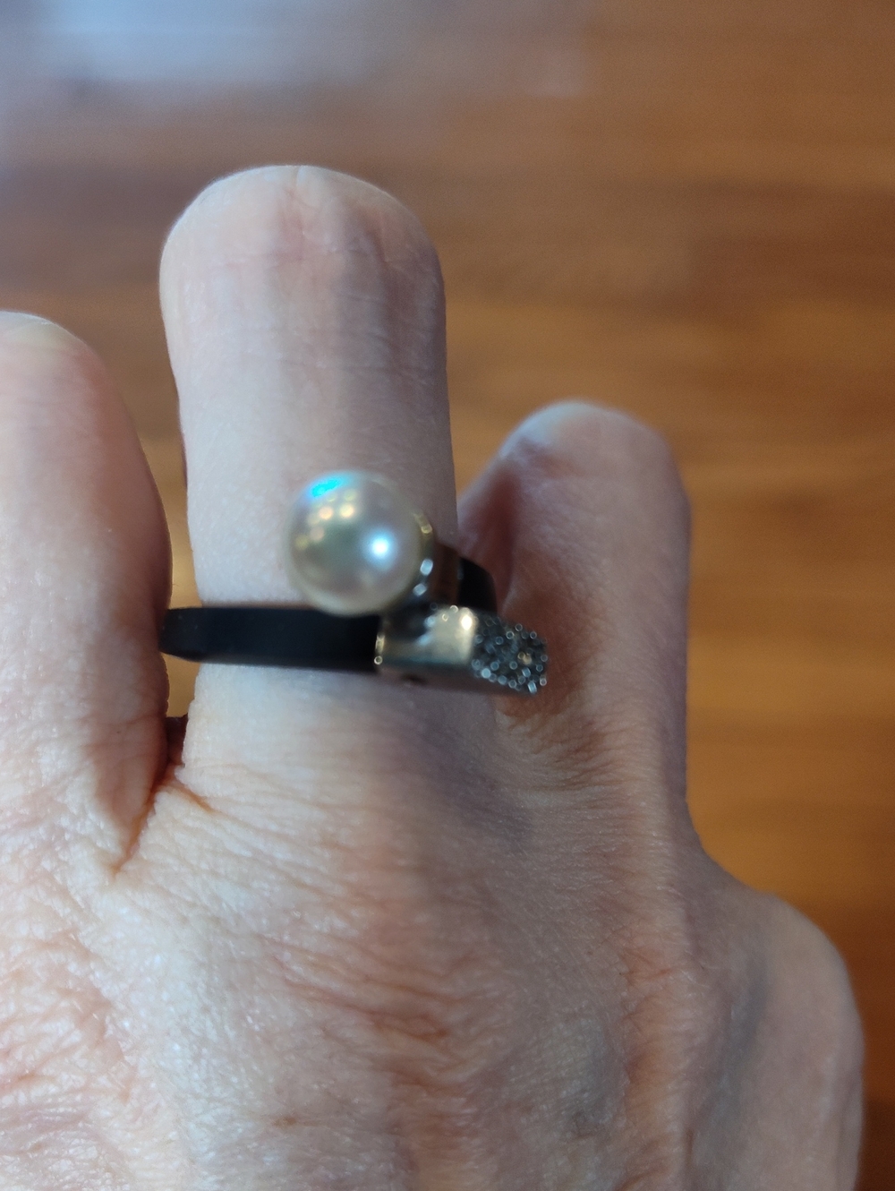 Genuine Pearl and Diamond Pave With Black Rubber Band Size 6